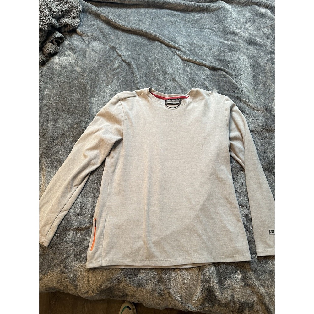 Avalanche Gray Long Sleeve Tee with Pocket